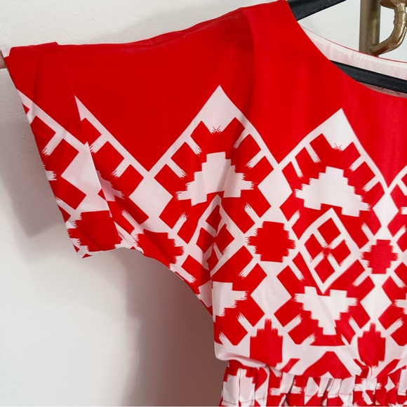 NWOT Eliza J Aztec Pattern Round Neck Batwing Sleeve Pleated Waist Shift Dress 4 - Picture 5 of 12